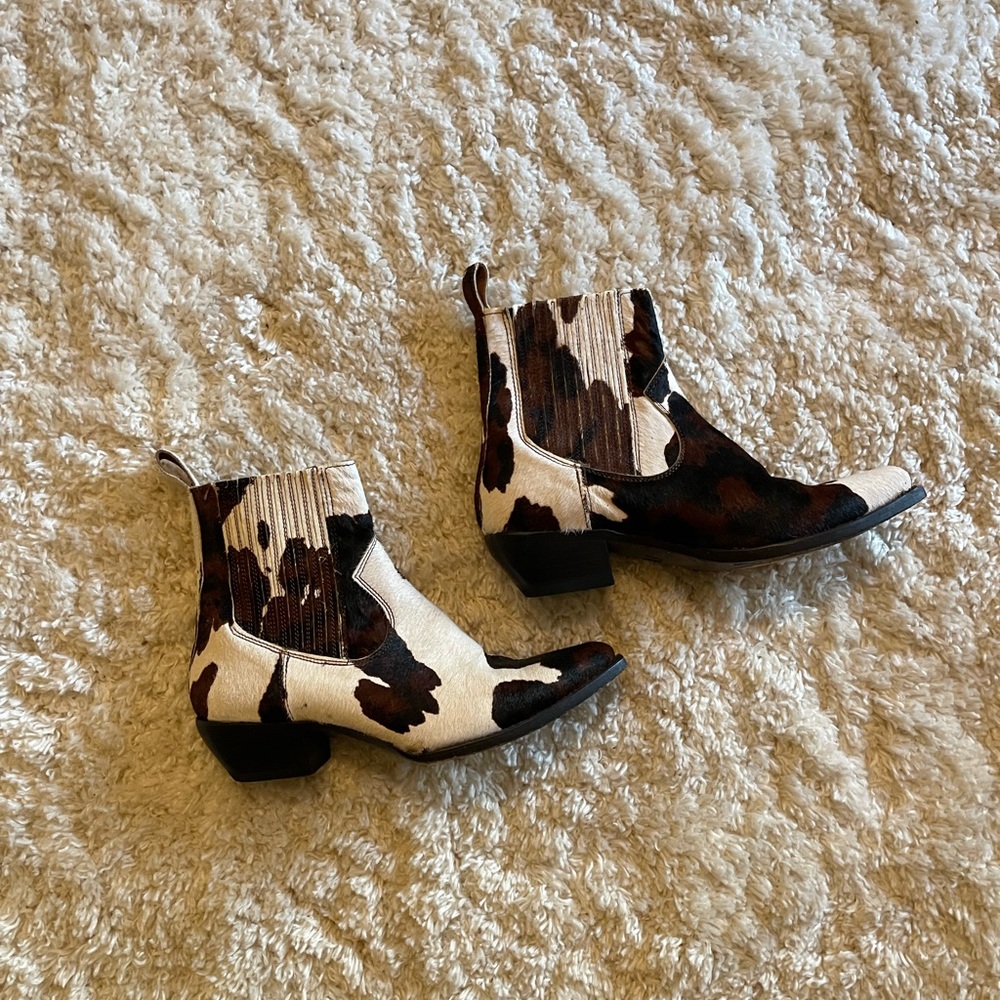 FRYE Sacha cow print bootie